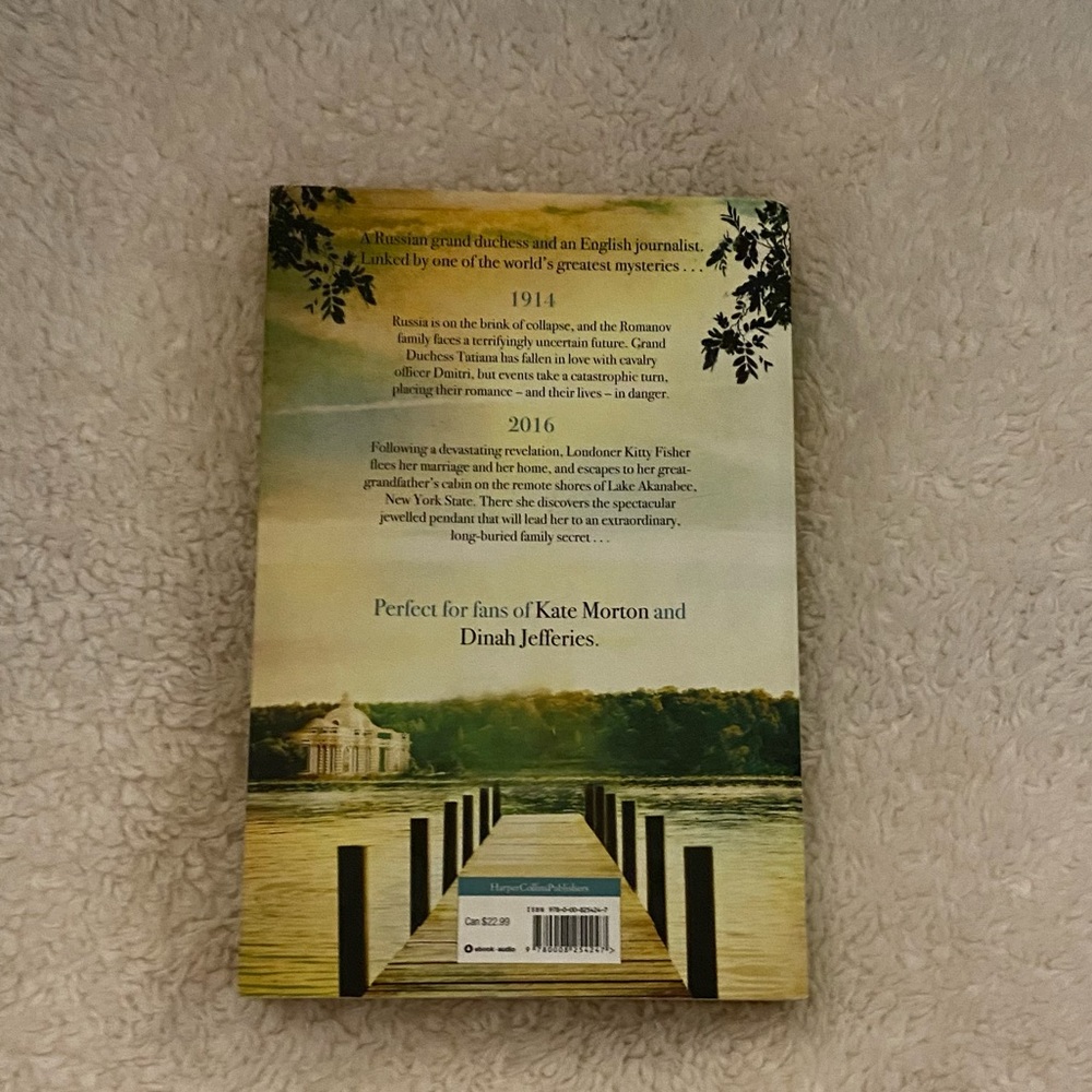 Book: The Secret Wife by Gill Paul - Picture 3 of 3